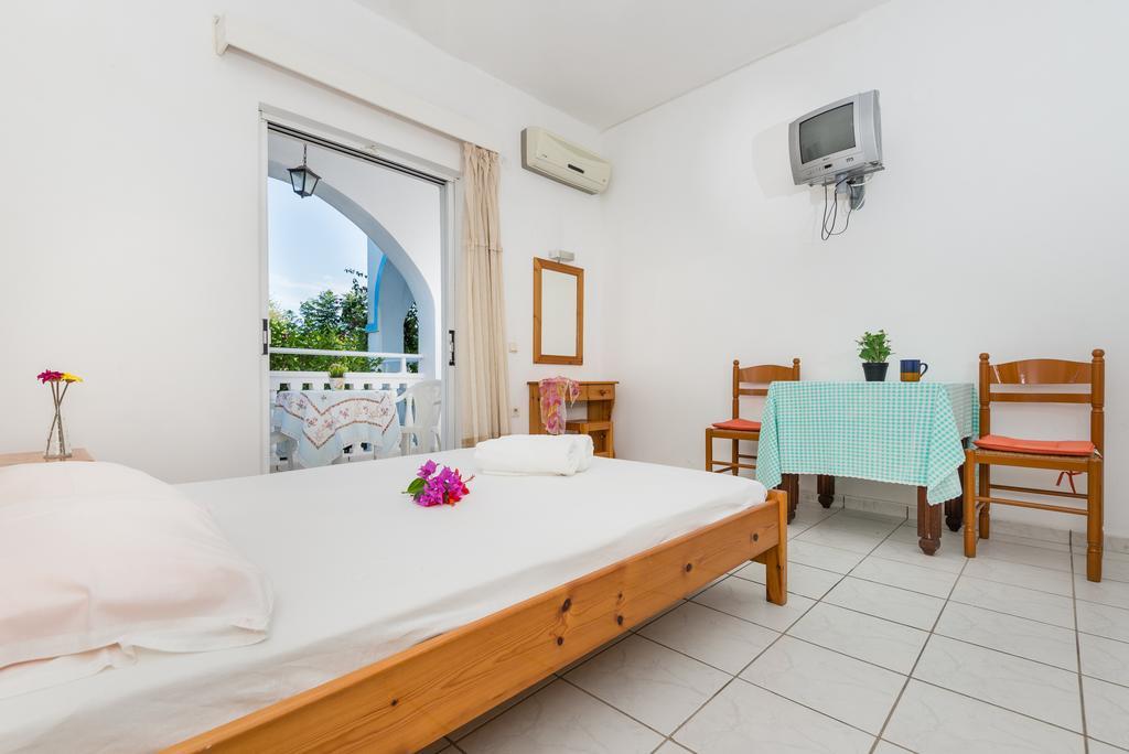 Tassos & Marios Apartments I Laganas Pokoj fotografie